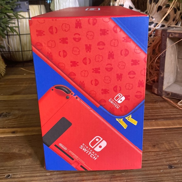 Limited Edition Collectible Mario Edition Switch Console with Metroid Prime 🍄🎮 - Picture 6 of 16